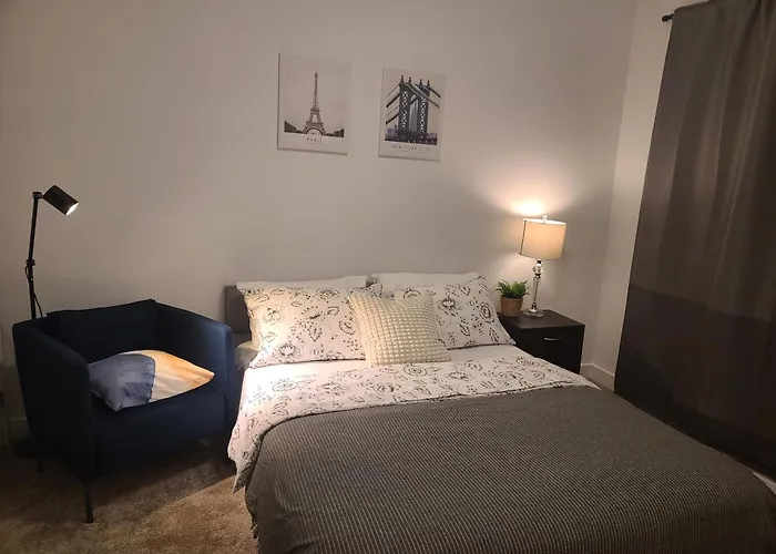 Private Bathroom King Room